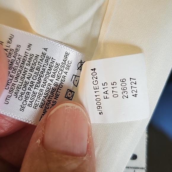 Material Girl White Sleeveless Vest with Black Accents. Size Small. NWT - Picture 11 of 14